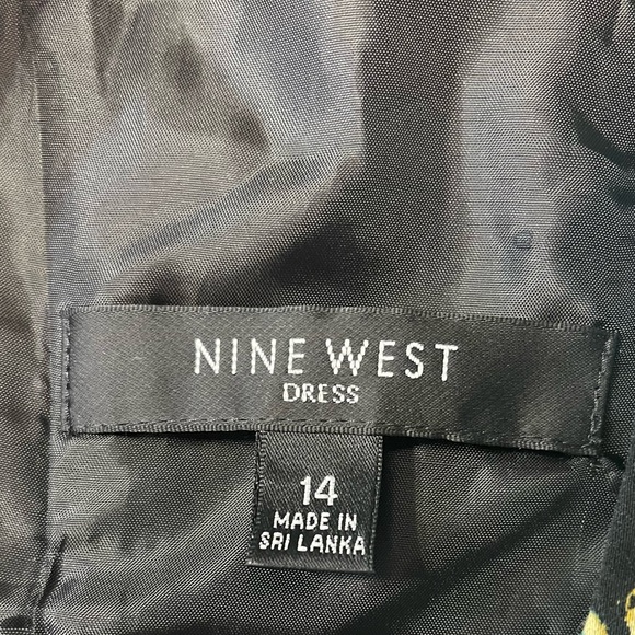 Nine West Dress 14 Floral V-Neck Fit n Flare Multicolor Cotton V Neck - Picture 11 of 13